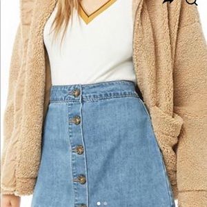 Forever 21 Jean Denim Skirt NWT. Small
